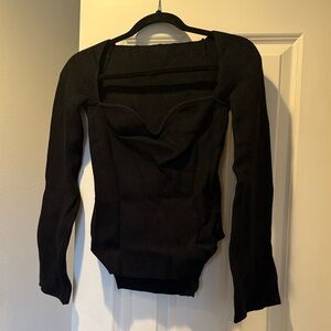 Black Long-Sleeve Ribbed Sweetheart Neck Knit Top